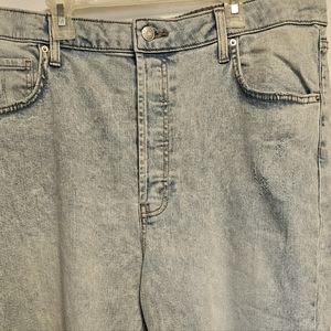 NWOT!!!! Highest Rise Button Fly Light Distressed Mom Jeans Size 18 Wild Fable
